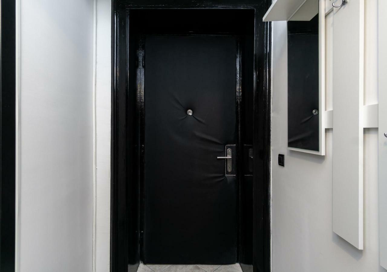Apartman Ambasador ซาเกร็บ ภายนอก รูปภาพ