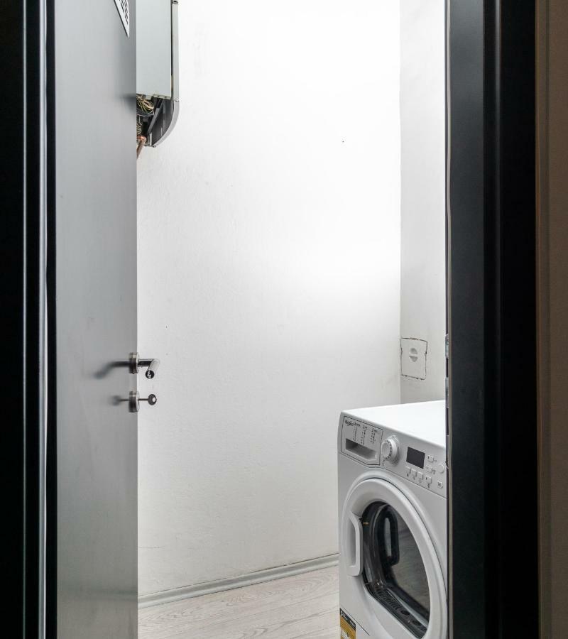 Apartman Ambasador ซาเกร็บ ภายนอก รูปภาพ